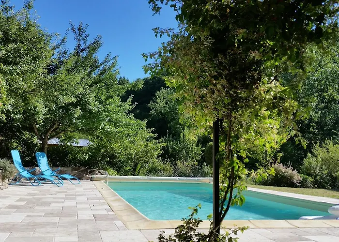 La Maison Aux Volets Bleus בית נופש *