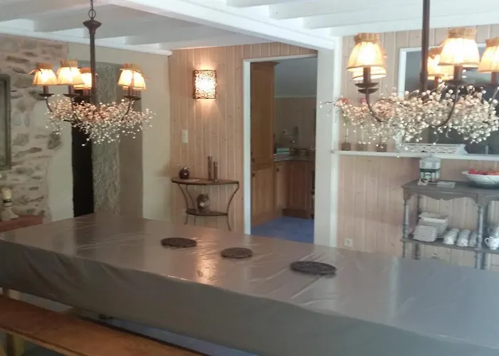 La Maison Aux Volets Bleus בית נופש *