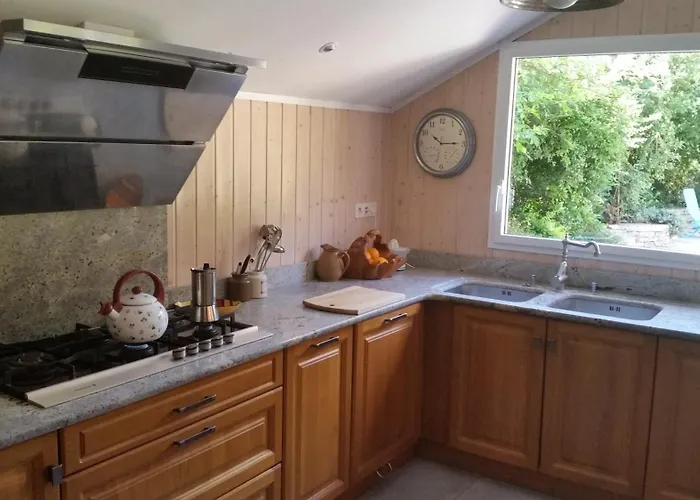 La Maison Aux Volets Bleus בית נופש Druelle Balsac